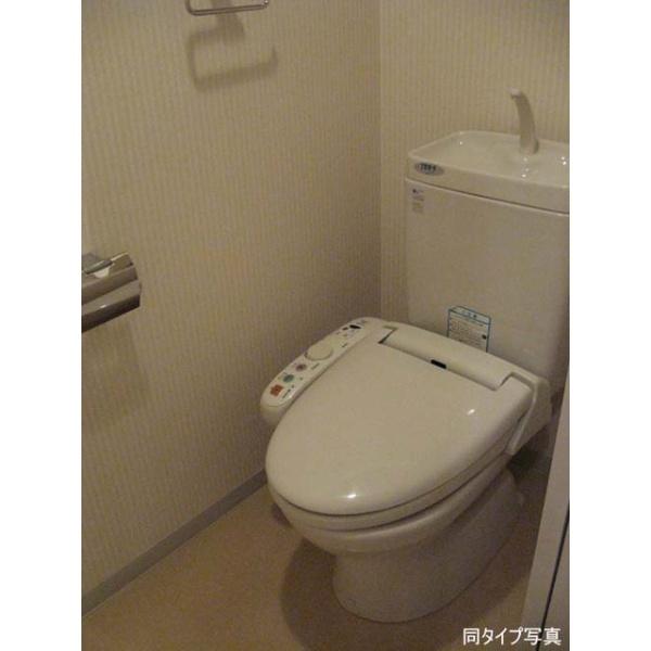 港区三田２丁目のマンション