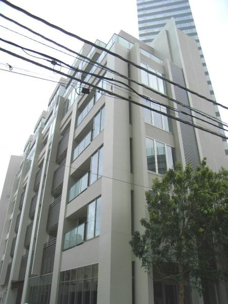 港区六本木７丁目のマンション