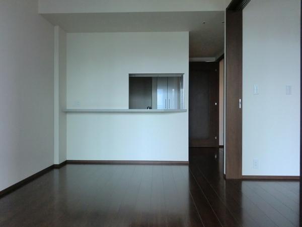 港区三田１丁目のマンション