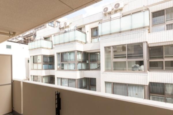 港区赤坂７丁目のマンション