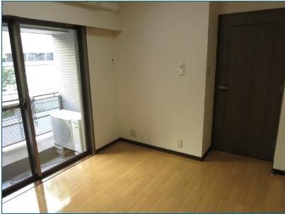 港区三田５丁目のマンション