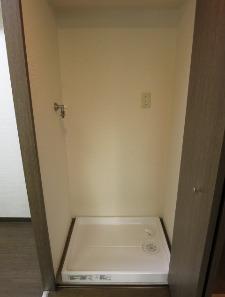 港区三田５丁目のマンション