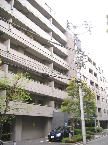 港区三田５丁目のマンション