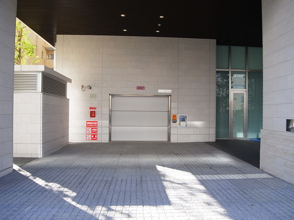 港区白金台２丁目のマンション