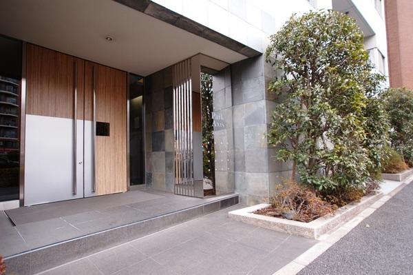 中央区新富２丁目のマンション