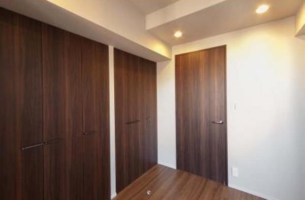 港区南青山２丁目のマンション