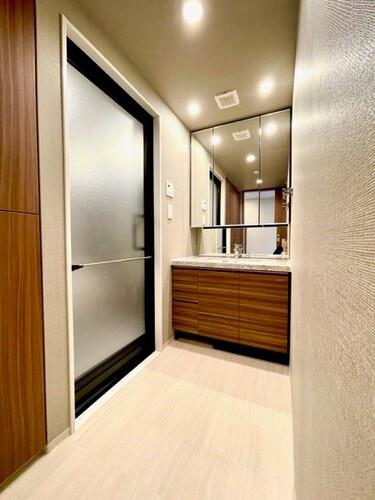 目黒区上目黒２丁目のマンション