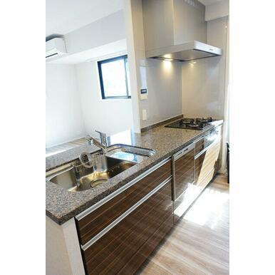渋谷区本町３丁目のマンション