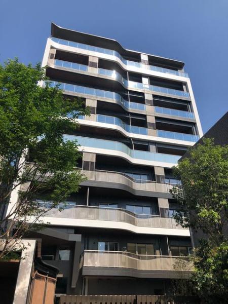 港区南青山３丁目のマンション