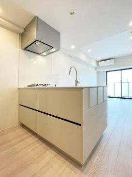 渋谷区上原１丁目のマンション