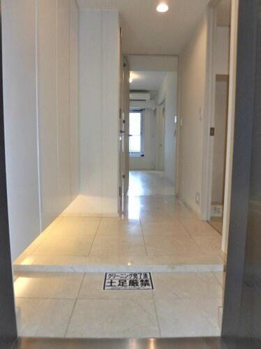 港区六本木７丁目のマンション