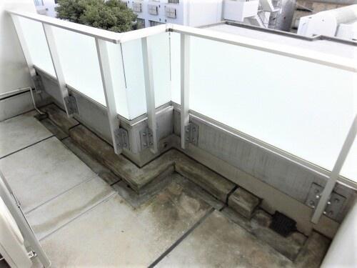 港区六本木７丁目のマンション