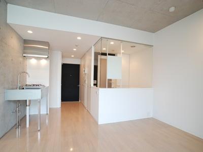 世田谷区下馬１丁目のマンション