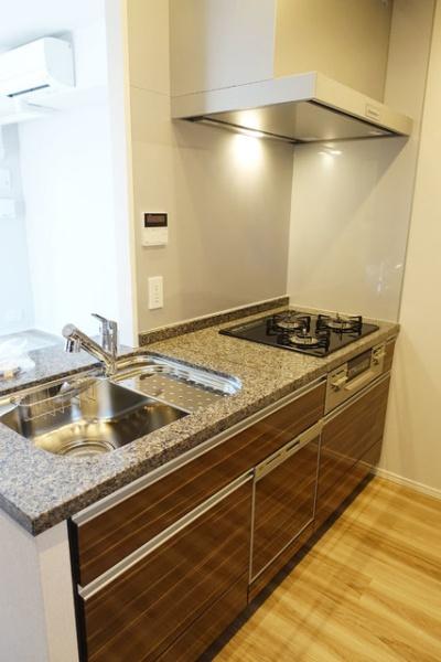 渋谷区本町３丁目のマンション