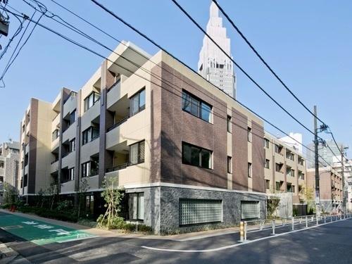 渋谷区千駄ヶ谷５丁目のマンション