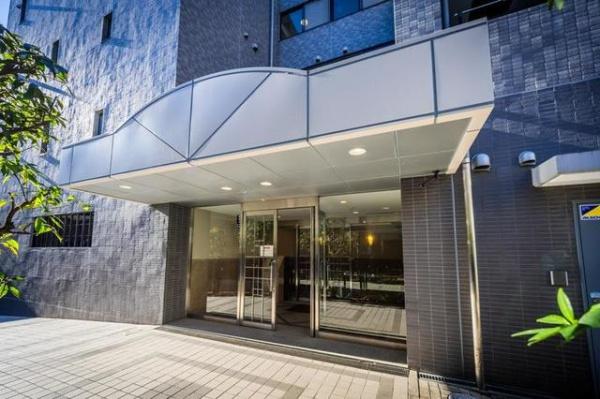 新宿区西早稲田２丁目のマンション