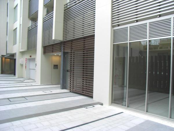 港区六本木７丁目のマンション