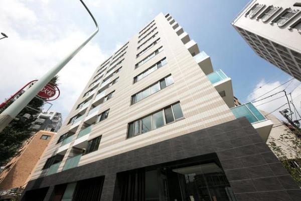 港区南青山６丁目のマンション