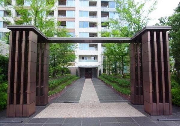 港区赤坂４丁目のマンション