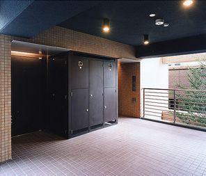 港区西麻布３丁目のマンション