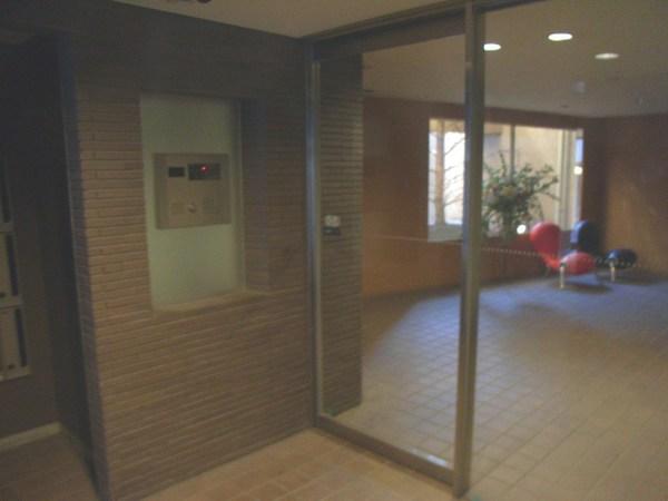 港区西麻布３丁目のマンション