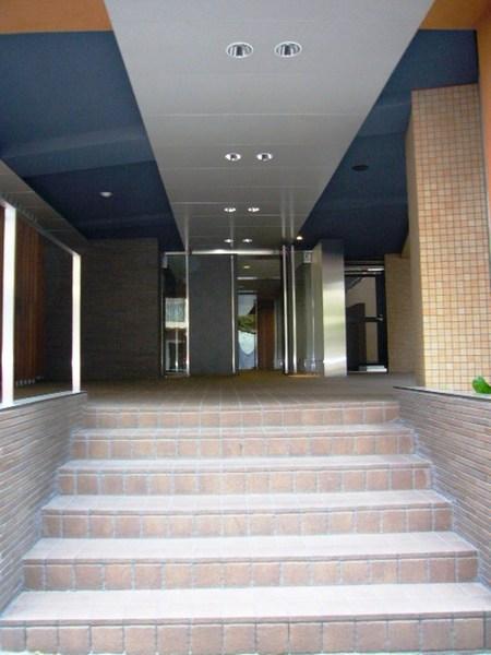 港区西麻布３丁目のマンション