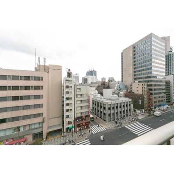 港区三田３丁目のマンション