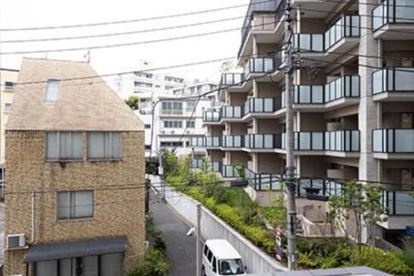 新宿区住吉町のマンション