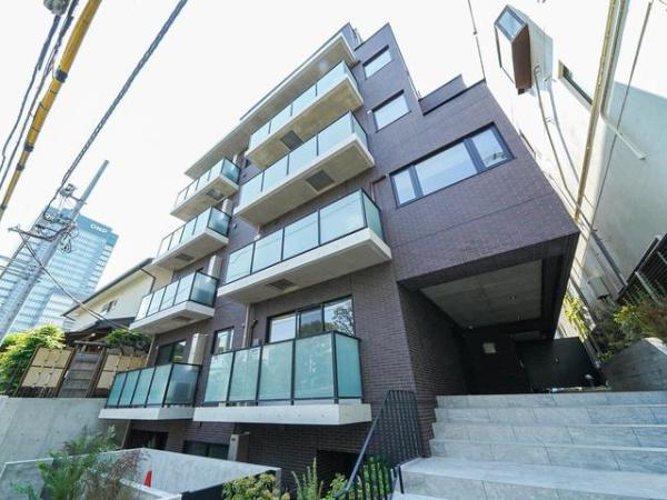 新宿区市谷加賀町２丁目のマンション