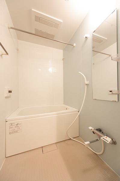 渋谷区本町４丁目のマンション
