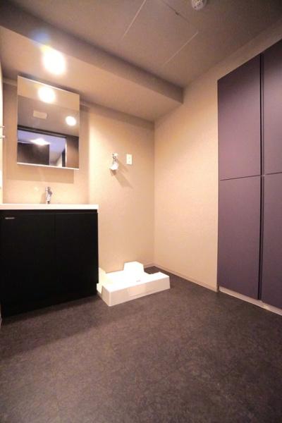 千代田区外神田３丁目のマンション