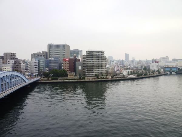 中央区新川１丁目のマンション