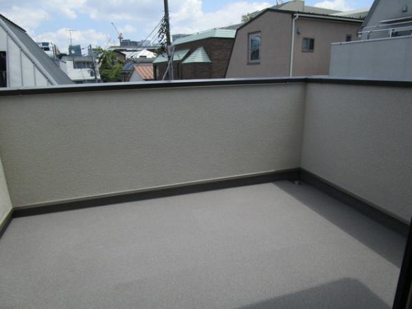 渋谷区神宮前５丁目の貸家