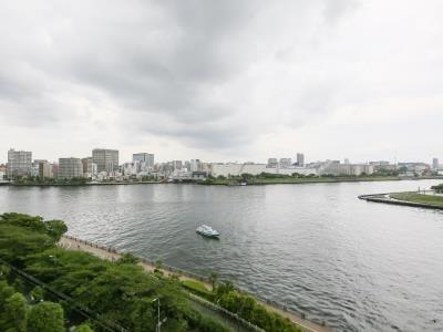 中央区新川２丁目のマンション
