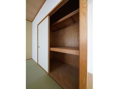 中央区新川２丁目のマンション