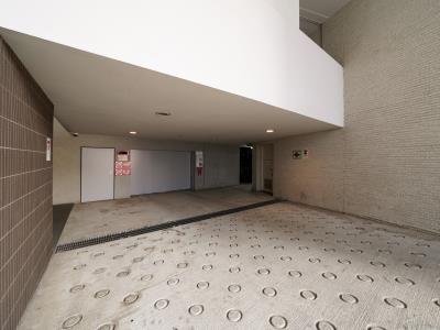 中央区八丁堀４丁目のマンション