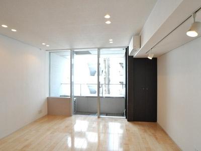 中央区八丁堀４丁目のマンション