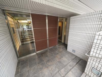 港区赤坂２丁目のマンション