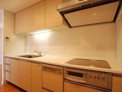 港区南麻布２丁目のマンション