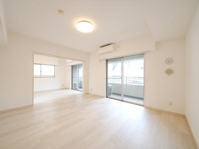 新宿区住吉町のマンション