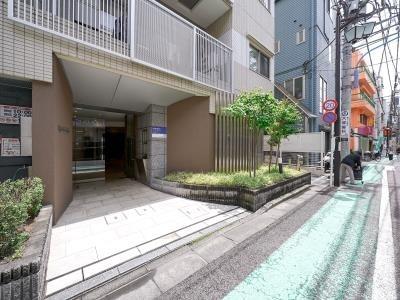 新宿区住吉町のマンション