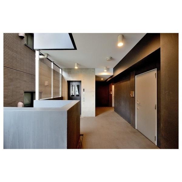 中央区新川２丁目のマンション