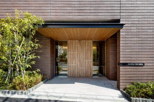 新宿区西早稲田２丁目のマンション