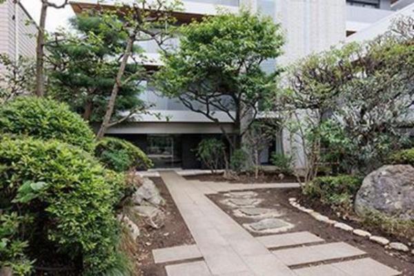 新宿区信濃町のマンション