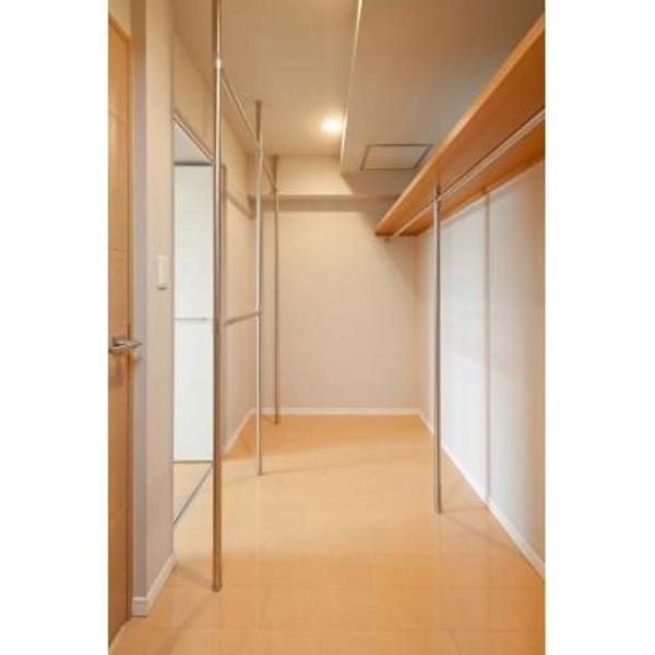 中央区日本橋箱崎町のマンション