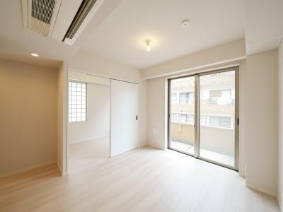 港区赤坂８丁目のマンション
