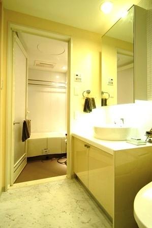 港区東新橋２丁目のマンション