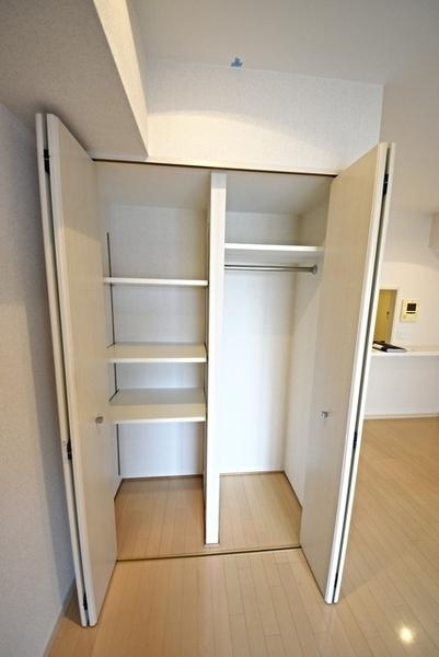 港区東新橋２丁目のマンション