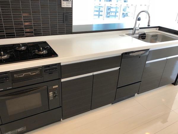 港区三田１丁目のマンション