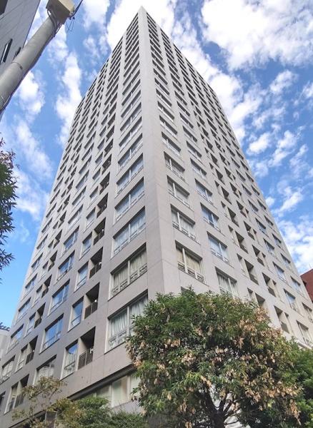 港区三田１丁目のマンション